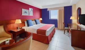 Makarem Al Bait Al Azizia Hotel